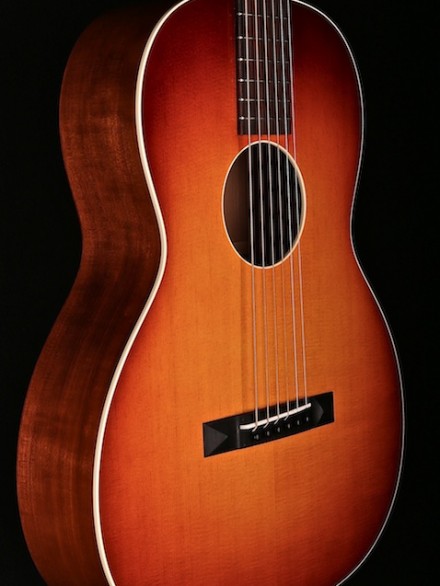 '30s Era 12-Fret with Cherry and Spruce w/Sunburst